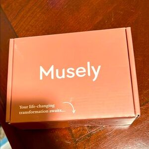 Musely Skincare Box - Pink